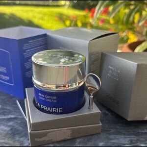 La Prairie Skin Caviar Luxe Cream - Blue and Silver